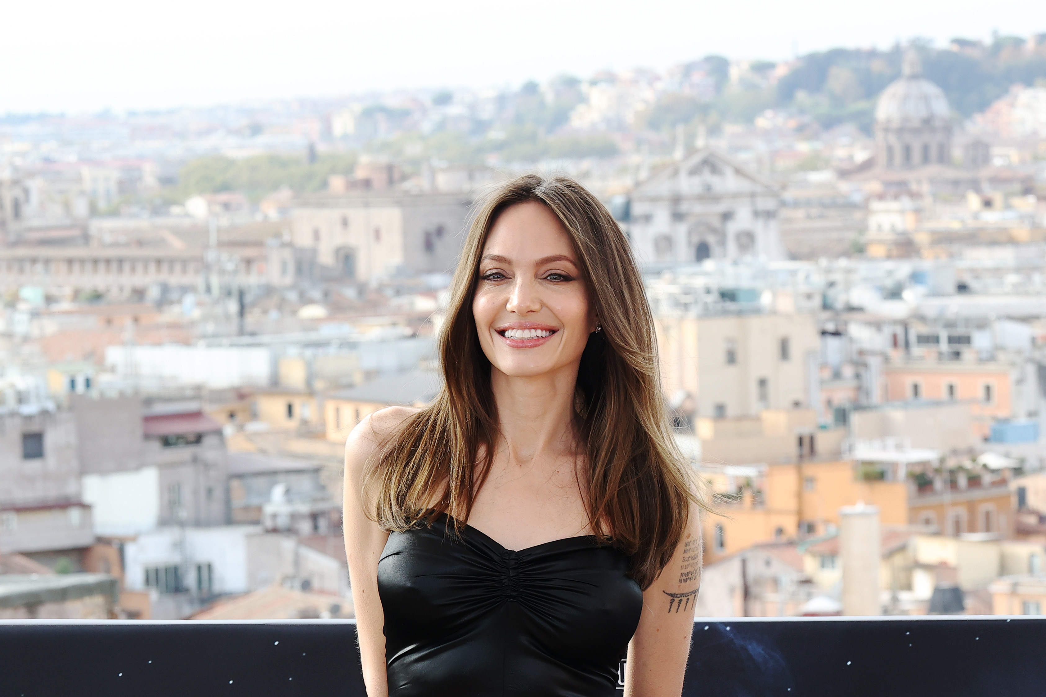 Angelina Jolie ősszel visszatér Budapestre