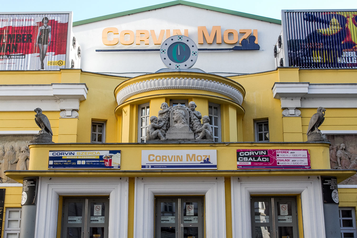 Jubileumi programsorozattal ünnepli 100. születésnapját a Corvin mozi
