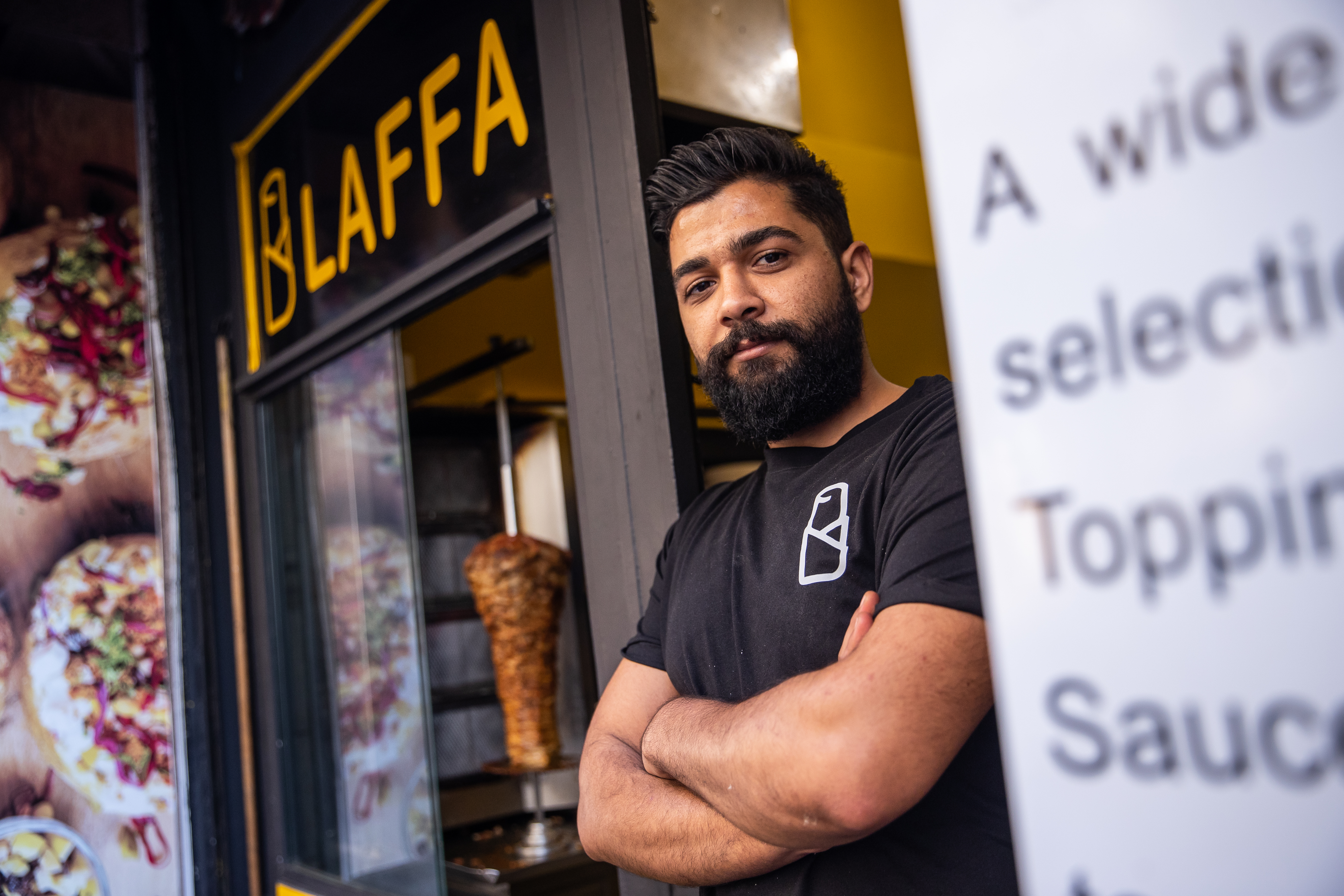 Kumpir, poutine és shawarma – Új street foodos szereplőként megérkezett a VII. kerületi Laffa