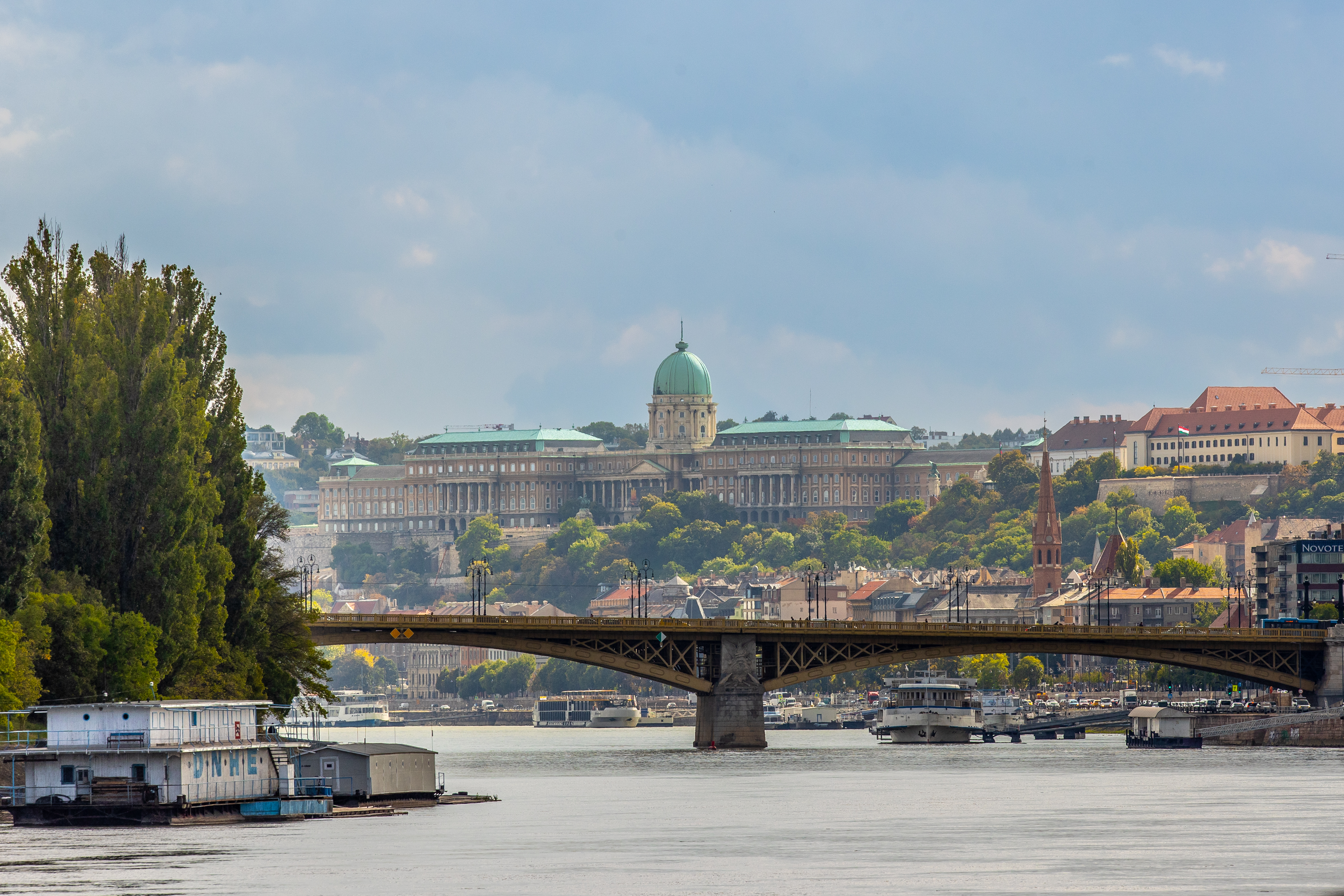 Budapest is a legbiztonságosabb városok között van, amit egyedül utazó nőknek ajánlanak
