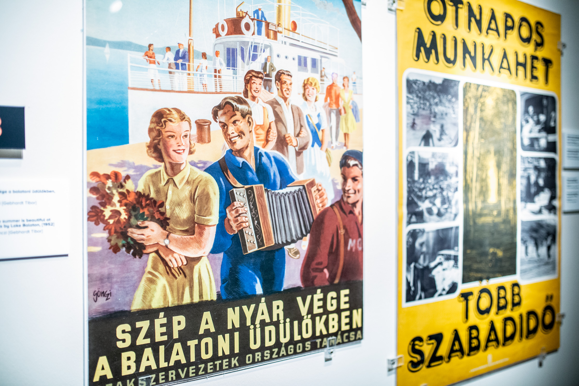 A nagyváros üzenőfala – szuper kiállítást rendezett 100 év plakátjaiból a Nemzeti Múzeum