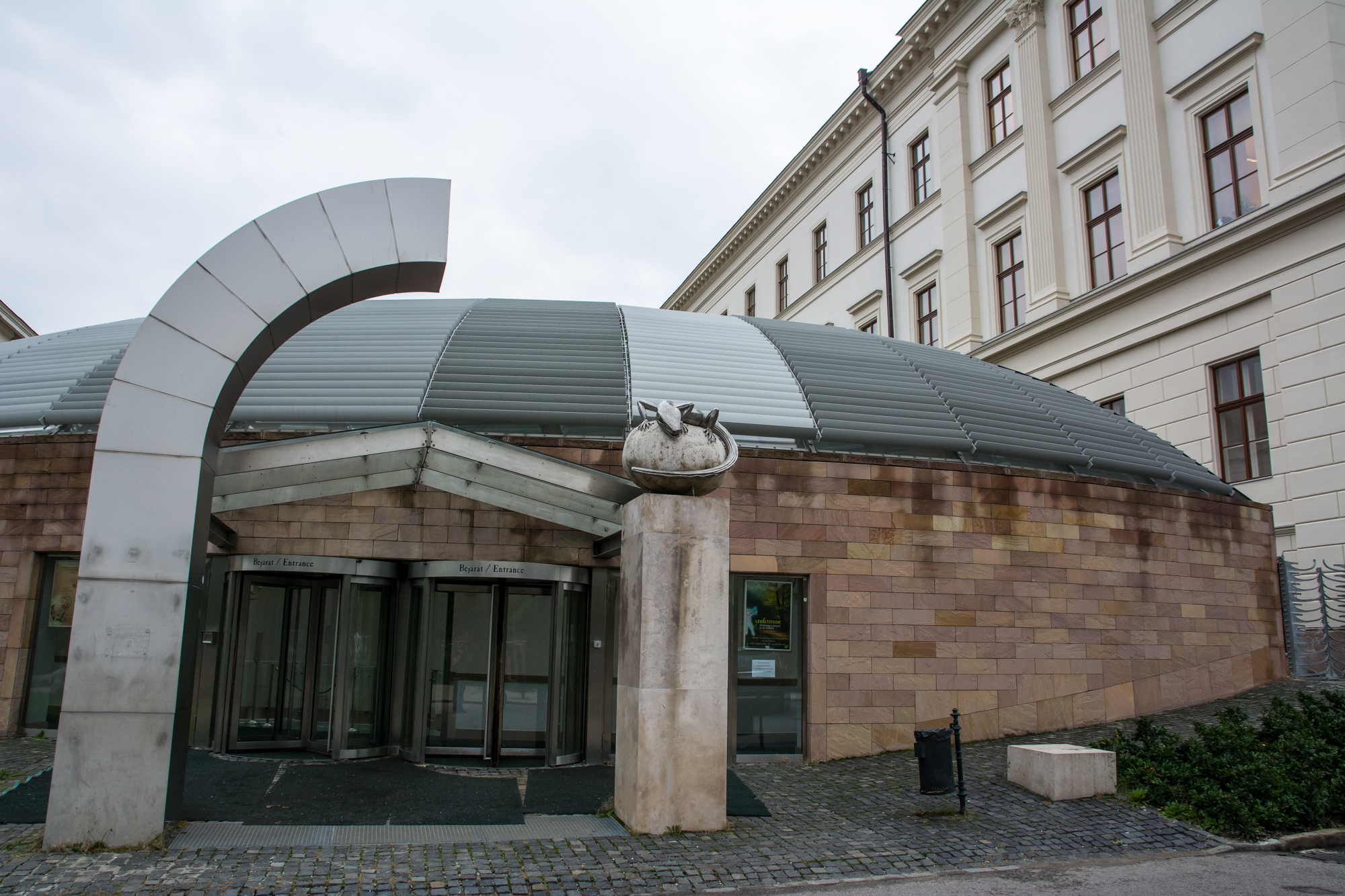 Költözik a Természettudományi Múzeum, Debrecenig meg sem áll