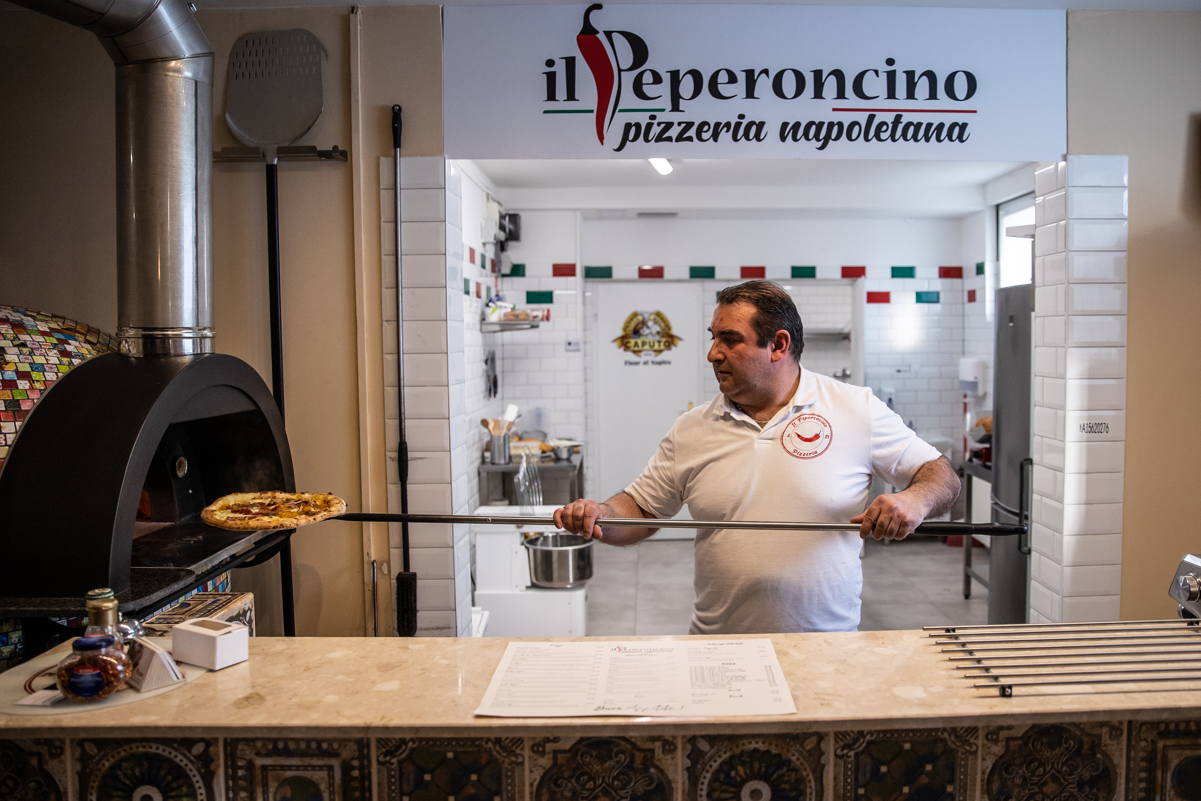 Fritta, bor és Nápoly – Il Peperoncino néven pizzás borospince nyílt Biatorbágyon