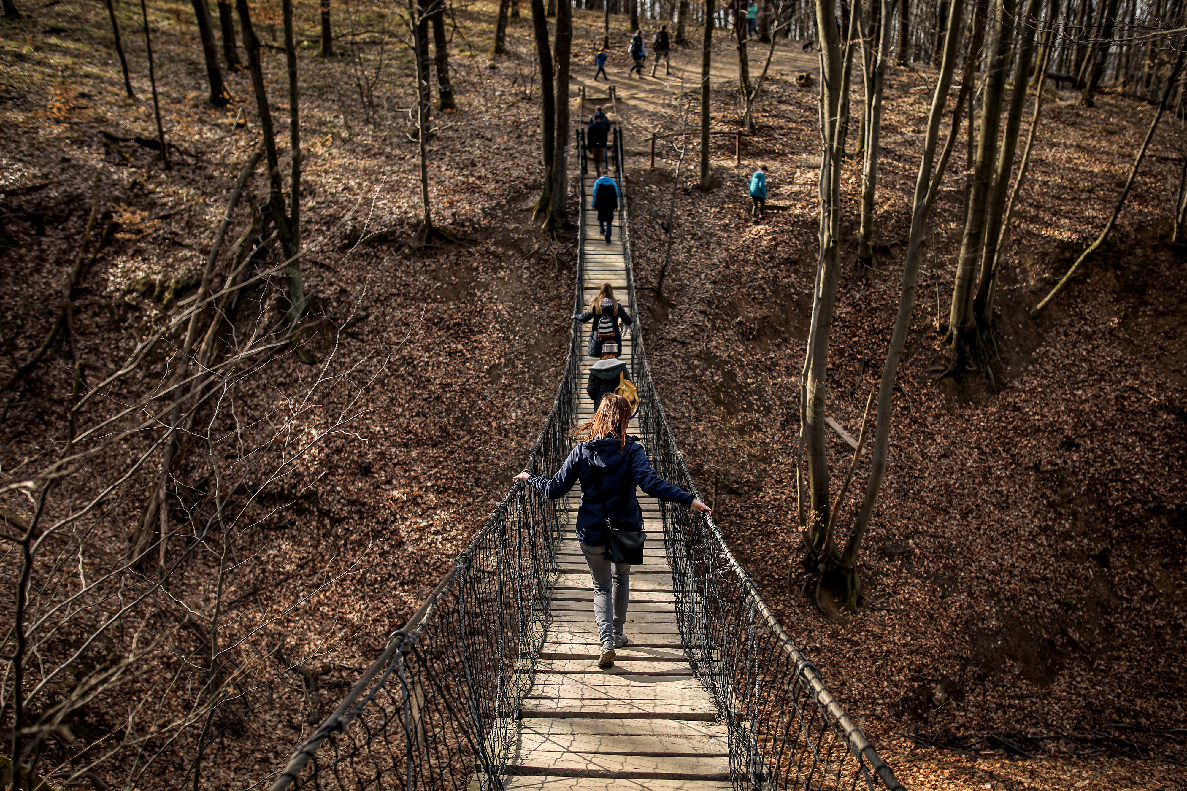 A semmibe vezetőtől a fesztiválhídig –10+1 különleges híd Budapesten és környékén