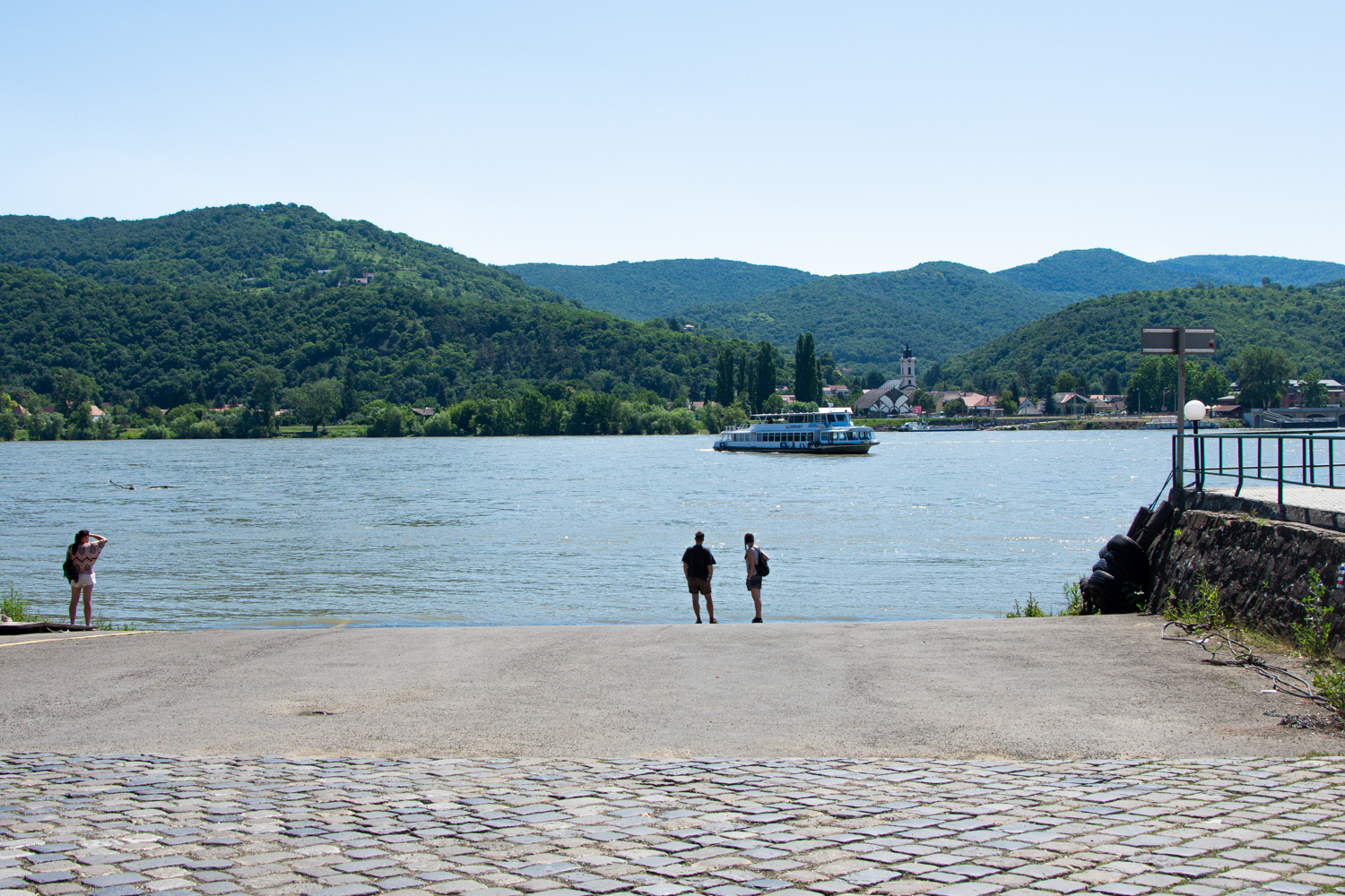 Discover the Danube Bend by boat