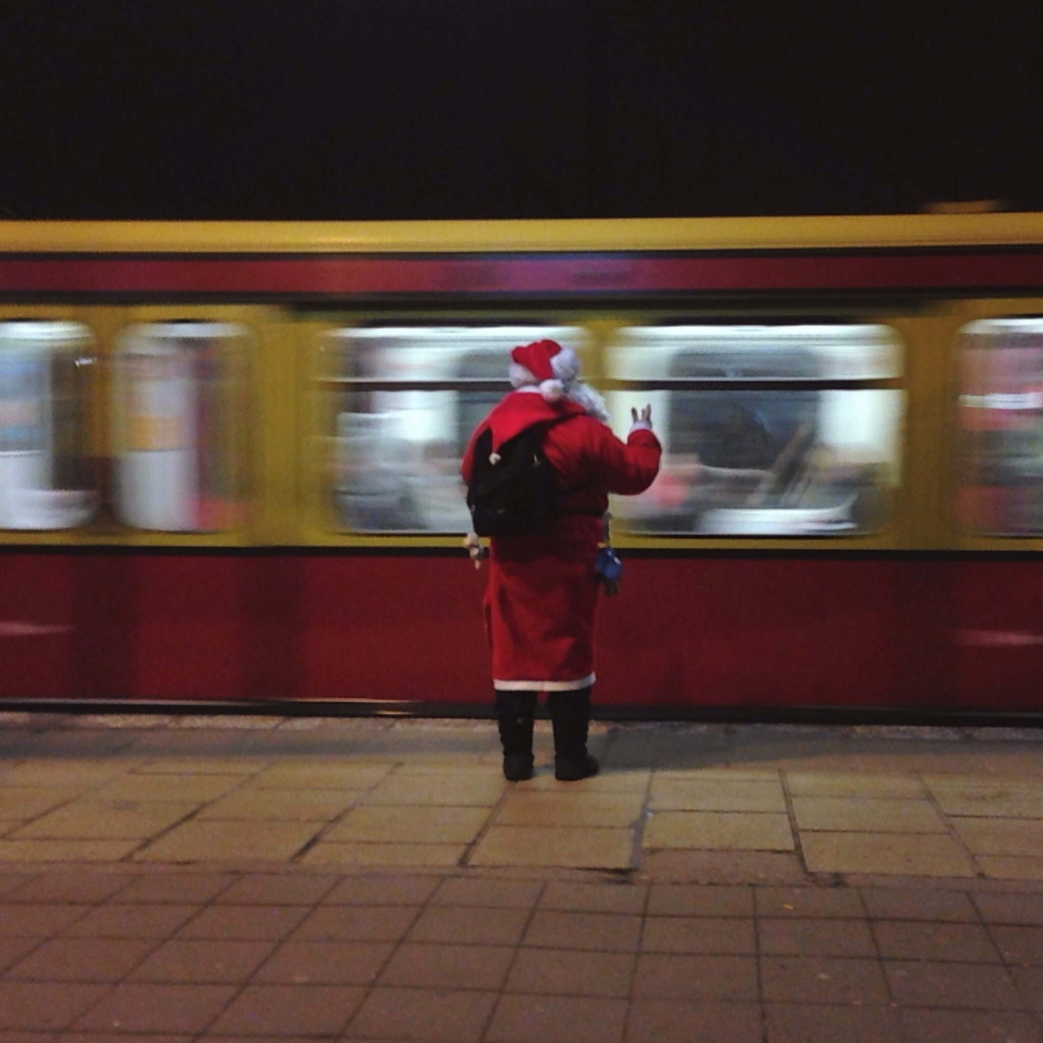 A Mikulás idén vonattal érkezik – Több fővárosközeli településen lesz karácsonyi kisvonat 