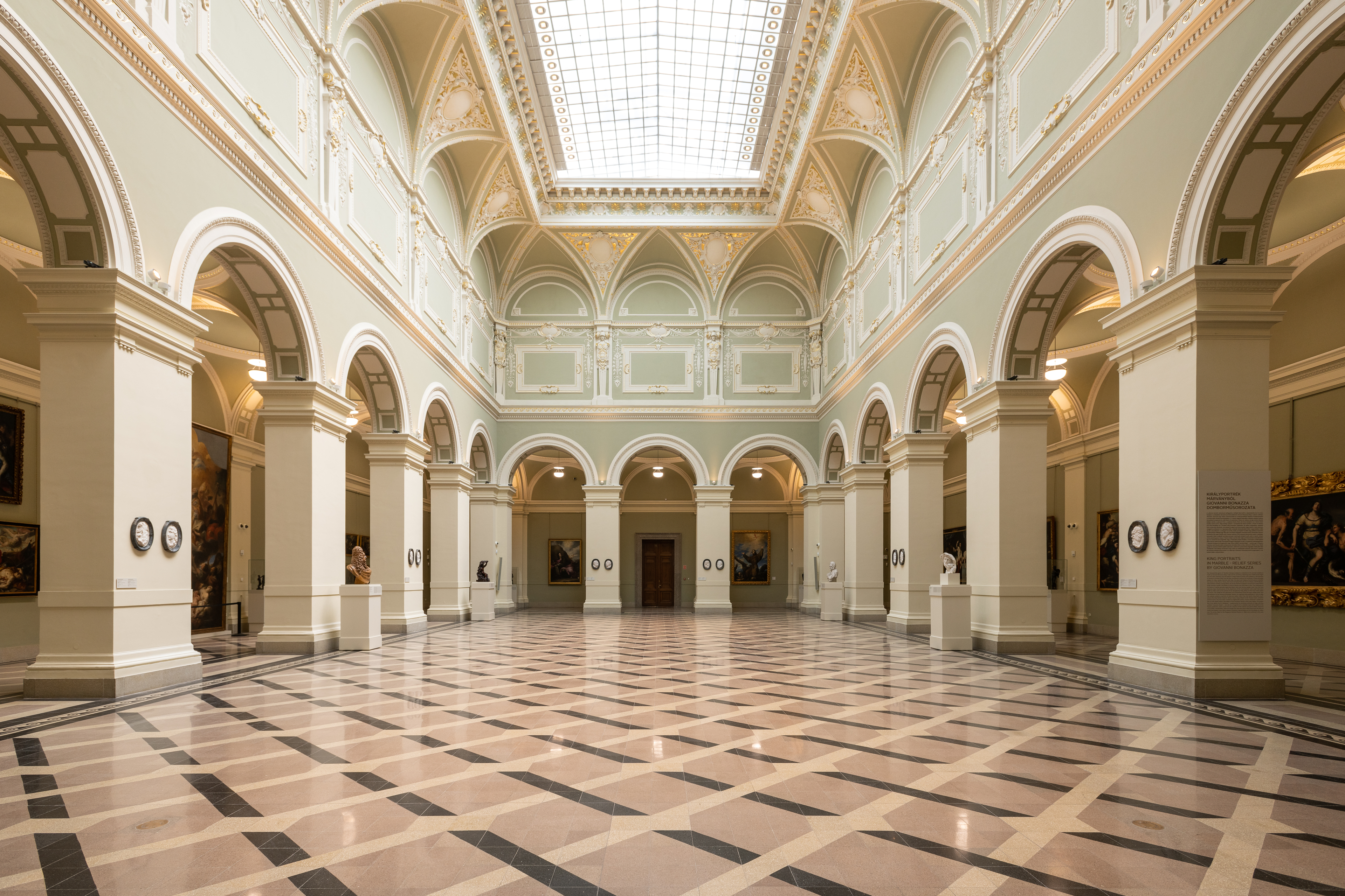 Megnyílt a Szépművészeti Múzeum felújított, impozáns Barokk Csarnoka