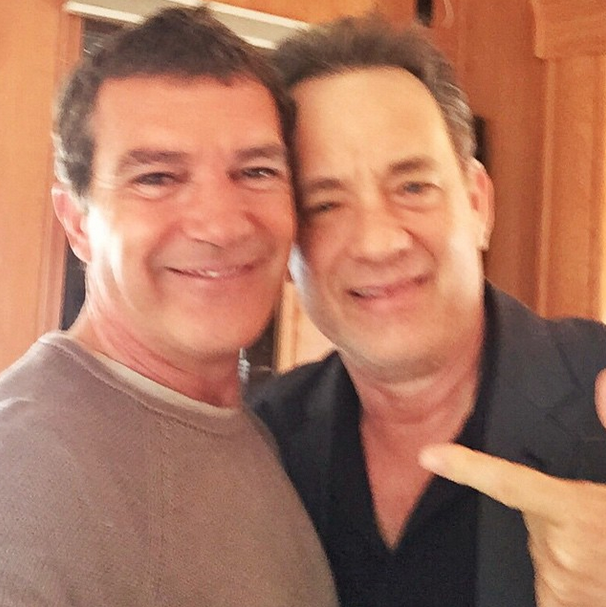 Antonio Banderas és Tom Hanks Budapesten bandázik