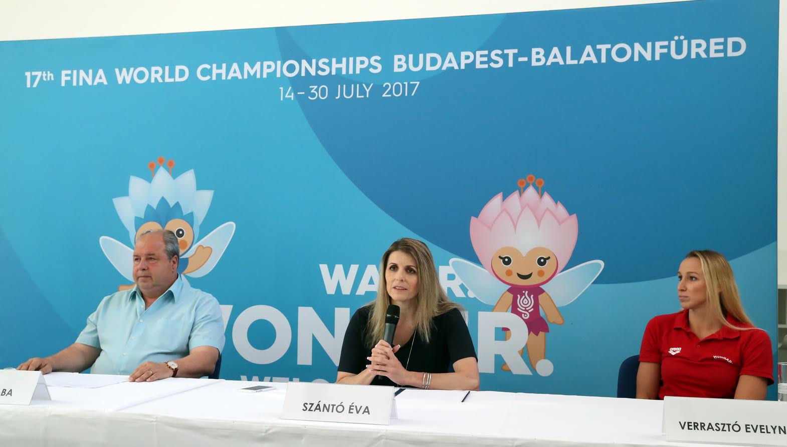 Íme a budapesti vizes világbajnokság formaruhái!