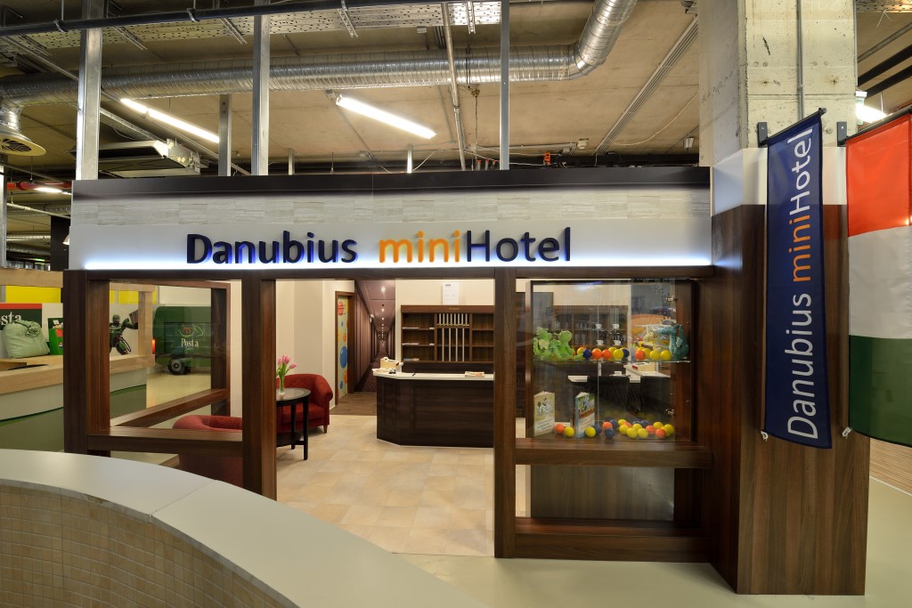 Egy mini Danubius Hotellel bővült a MiniPolisz gyerekváros