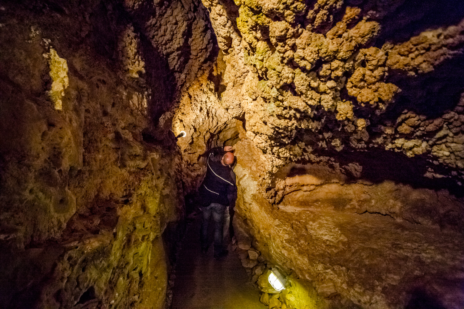 Egész márciusban kedvezményes áron látogathatók a budapesti barlangok