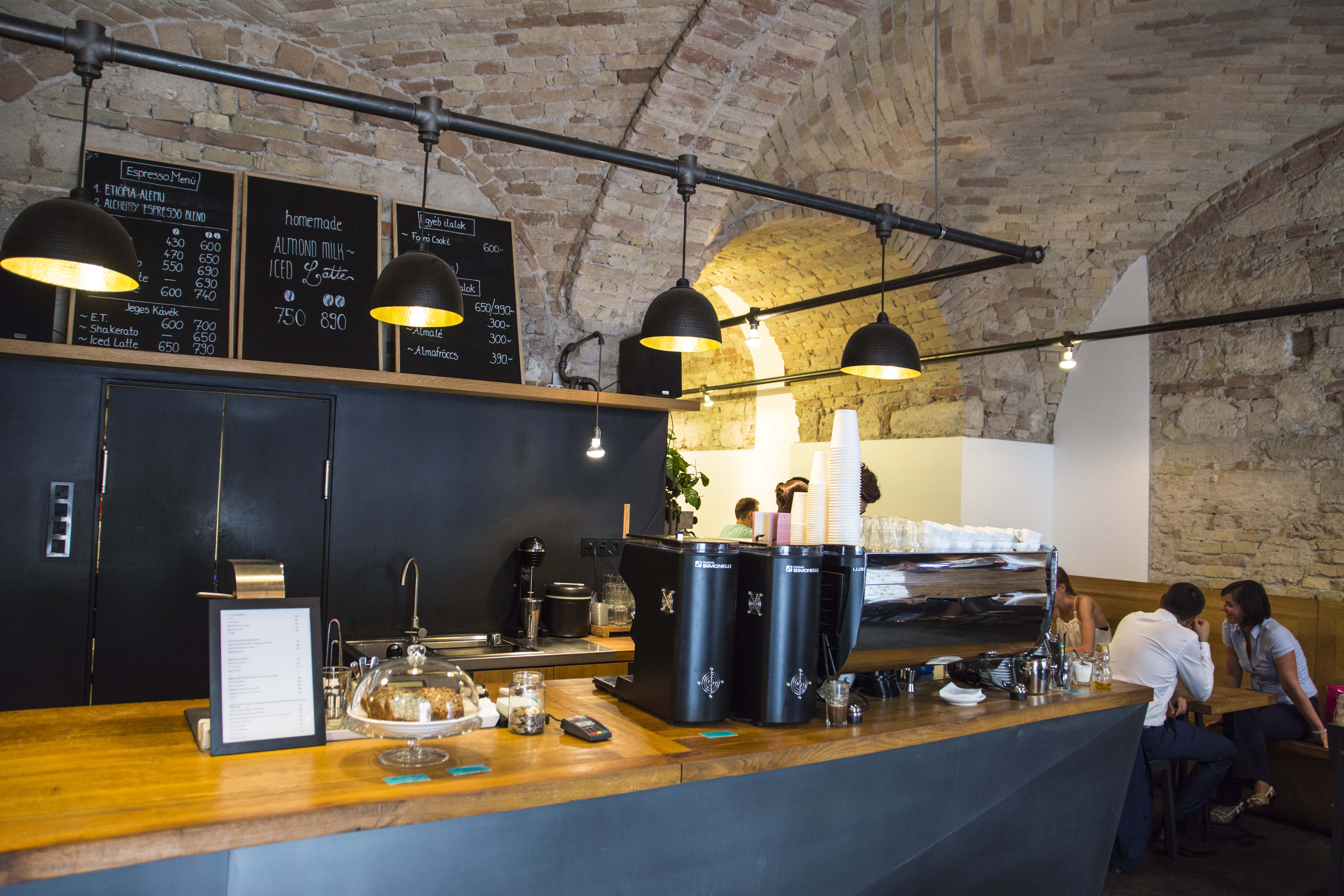 Budapest legjobb új kávéja – megnyílt az Espresso Embassy