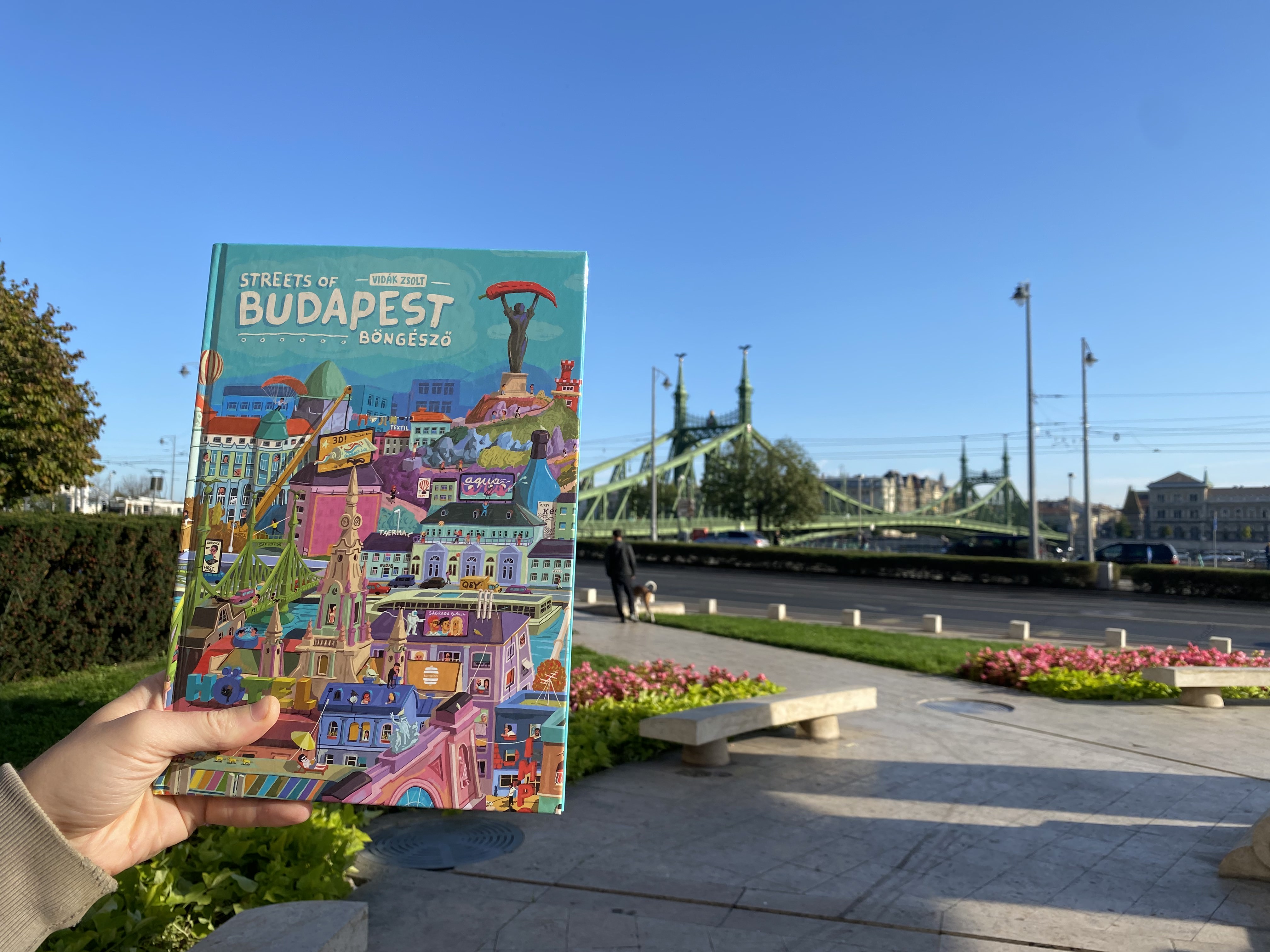 Gyerekeknek is szóló, kétnyelvű böngészőben mutatkoznak be Budapest legszebb épületei és legszínesebb lakói