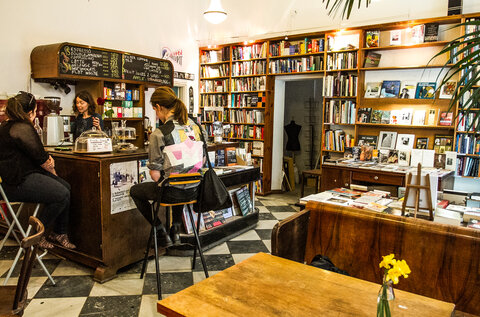 Massolit Books & Café