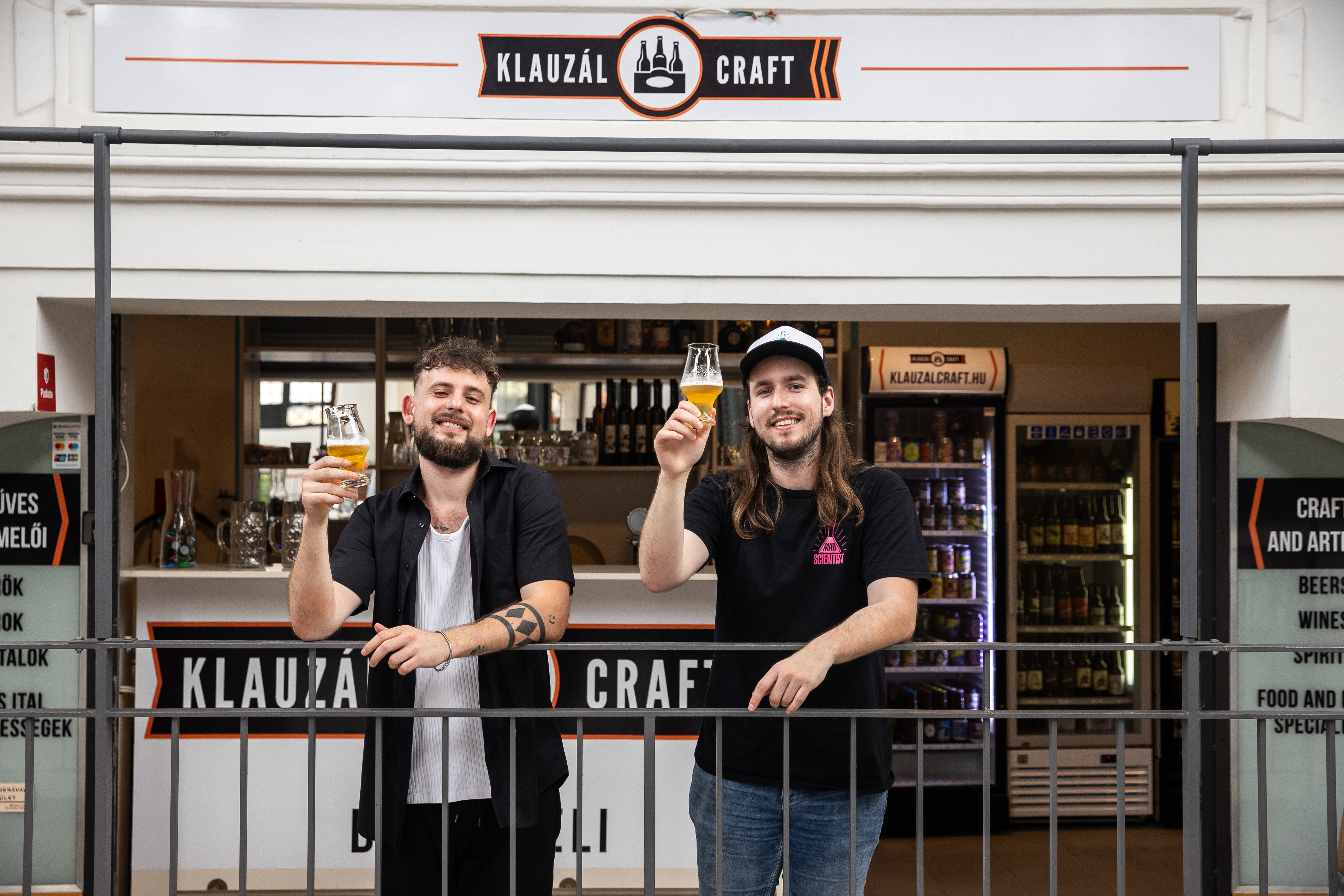 A sör ezernyi íze – Megnyitott a Klauzál Craft a vásárcsarnok emeletén