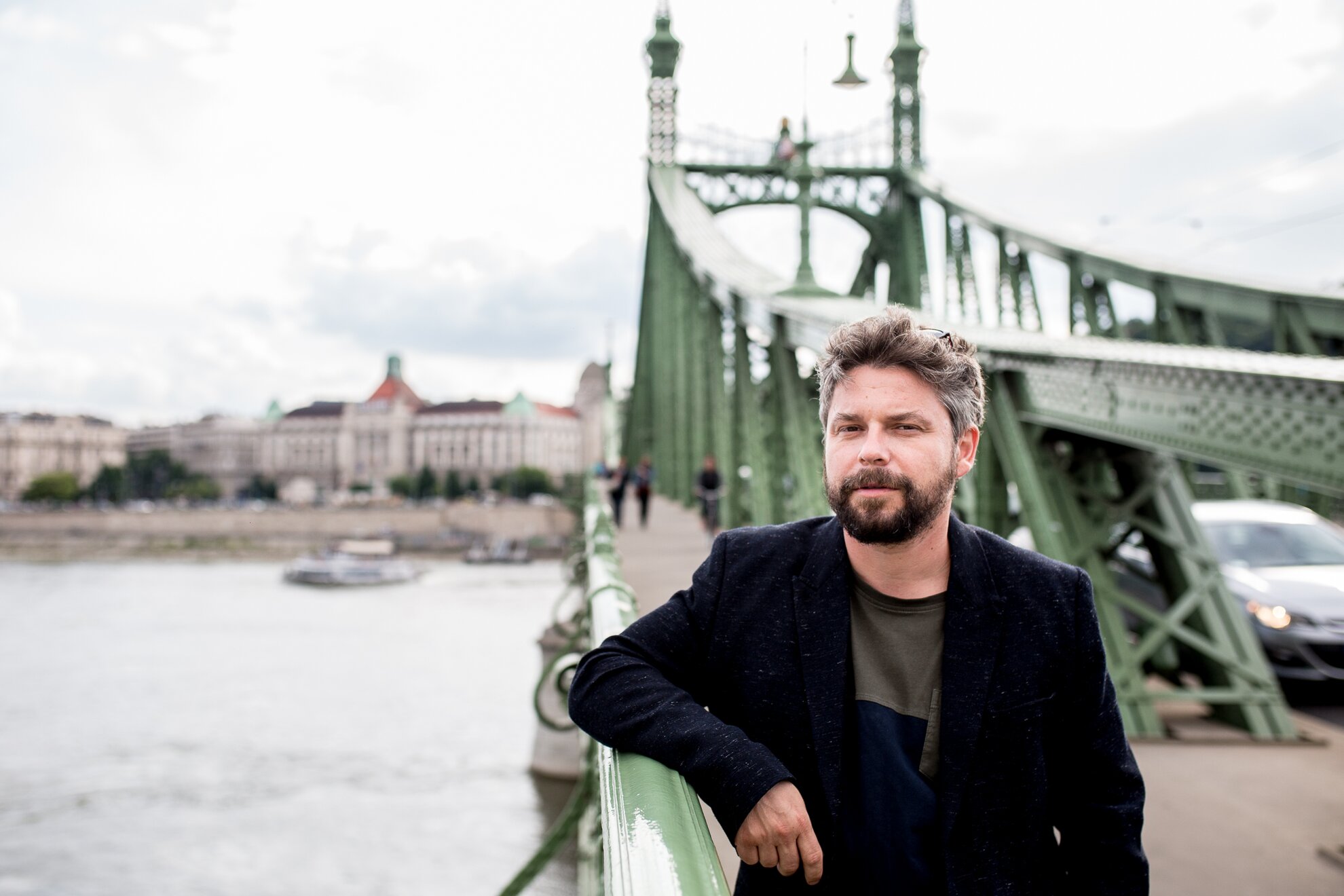 „Tíz éven belül talán a pesti Duna-part is egy gyalogossétány lesz” – Tömör Miklós (VaLyo)-interjú