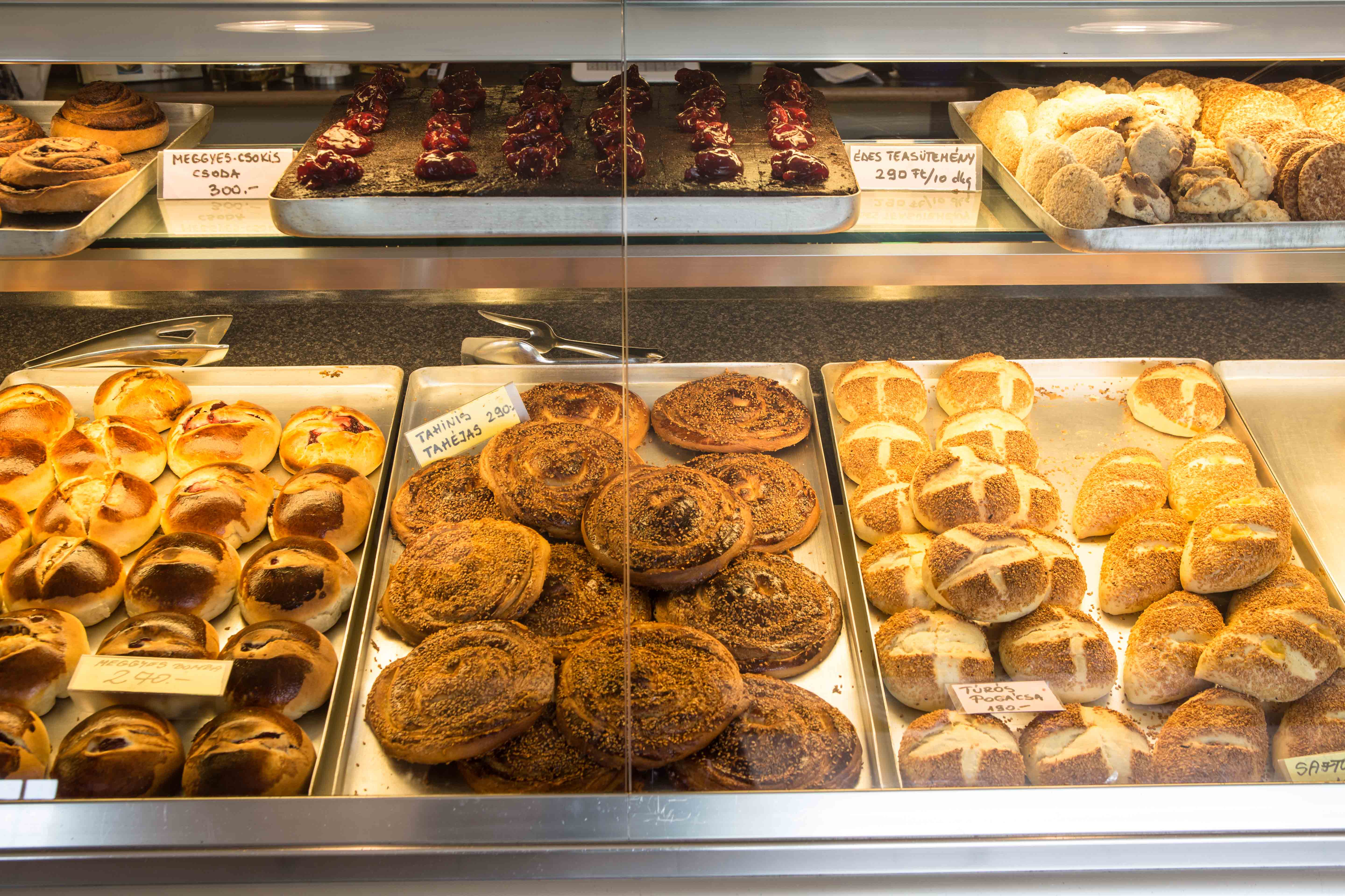 Török pékség a panelházak árnyékában - Pasha Bakery