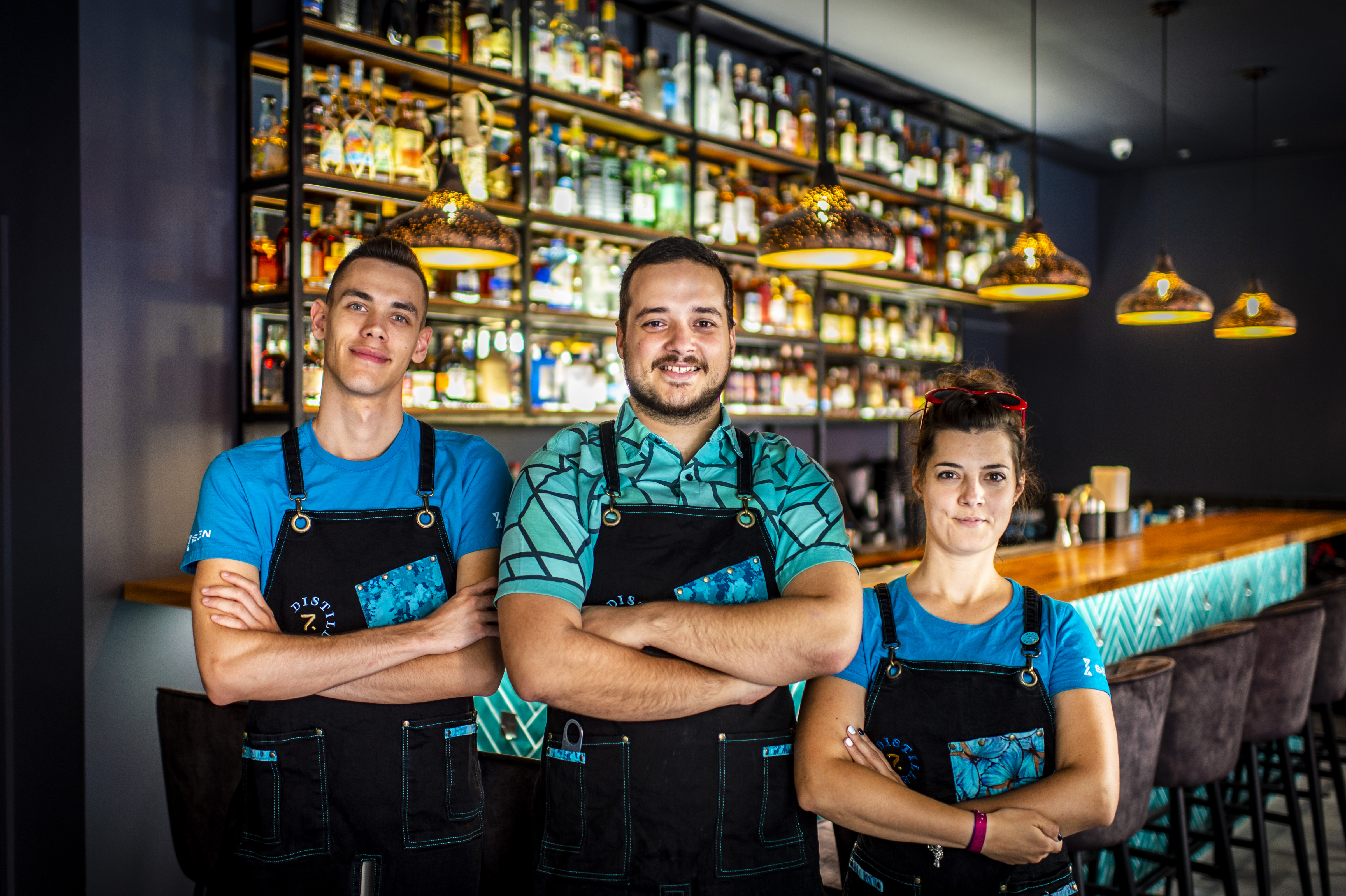 Rico és koktéljai – Megnyílt a Seven Cocktail Bar a Wesselényi utcában