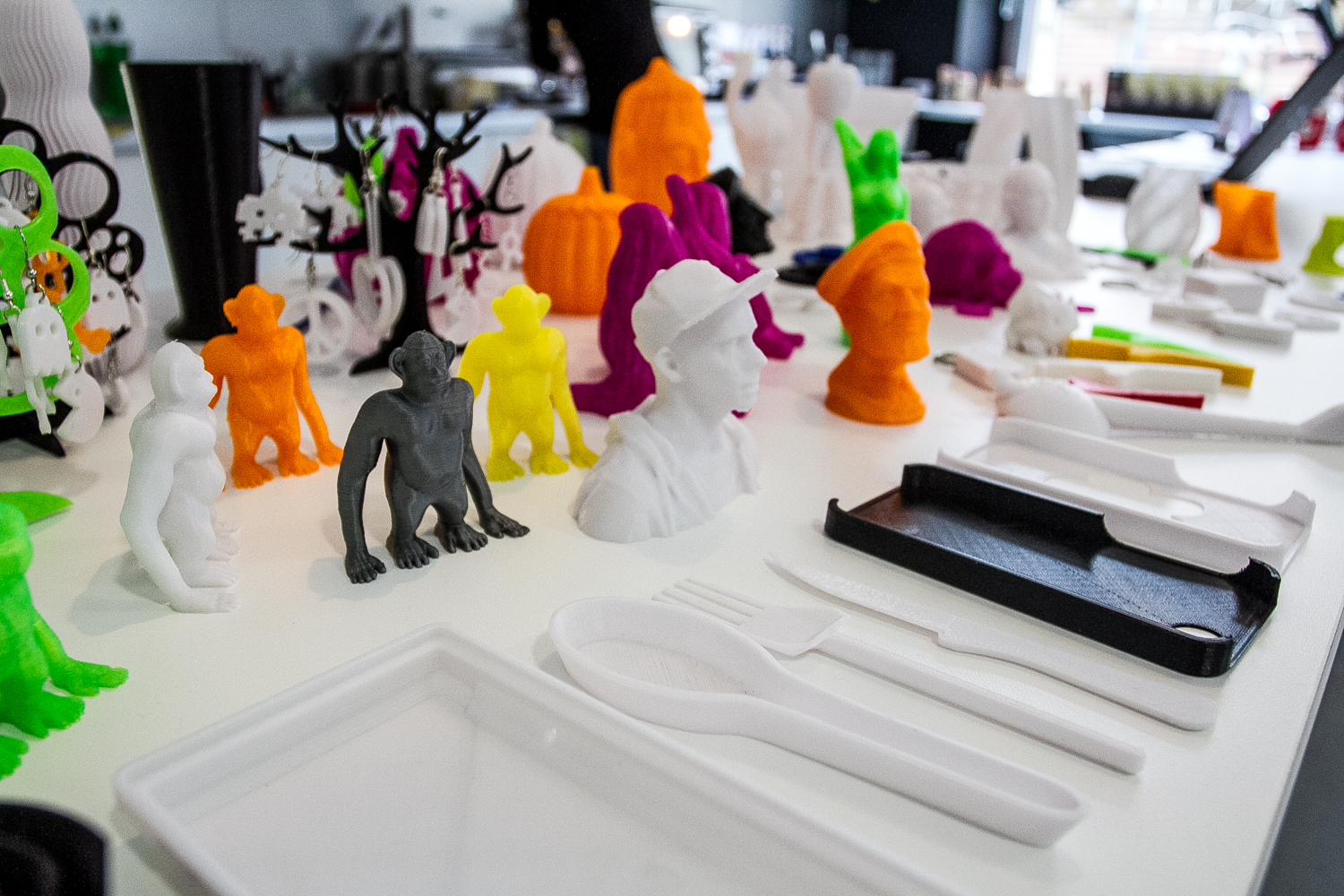 Kávézó és 3D-nyomtatószalon – Gadget Bar