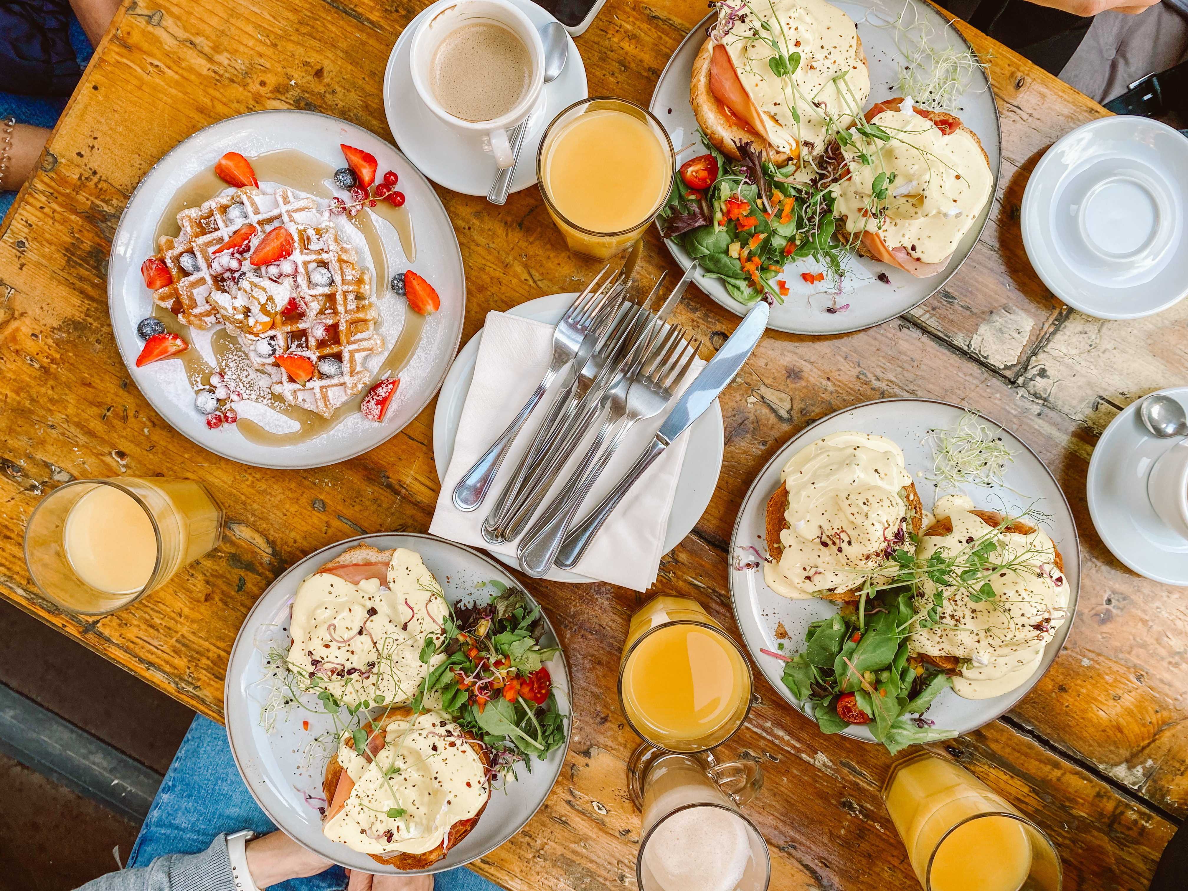 Indítsd a hétvégét a Kekszben! – Espresso Sunrise és BBQ reggelire