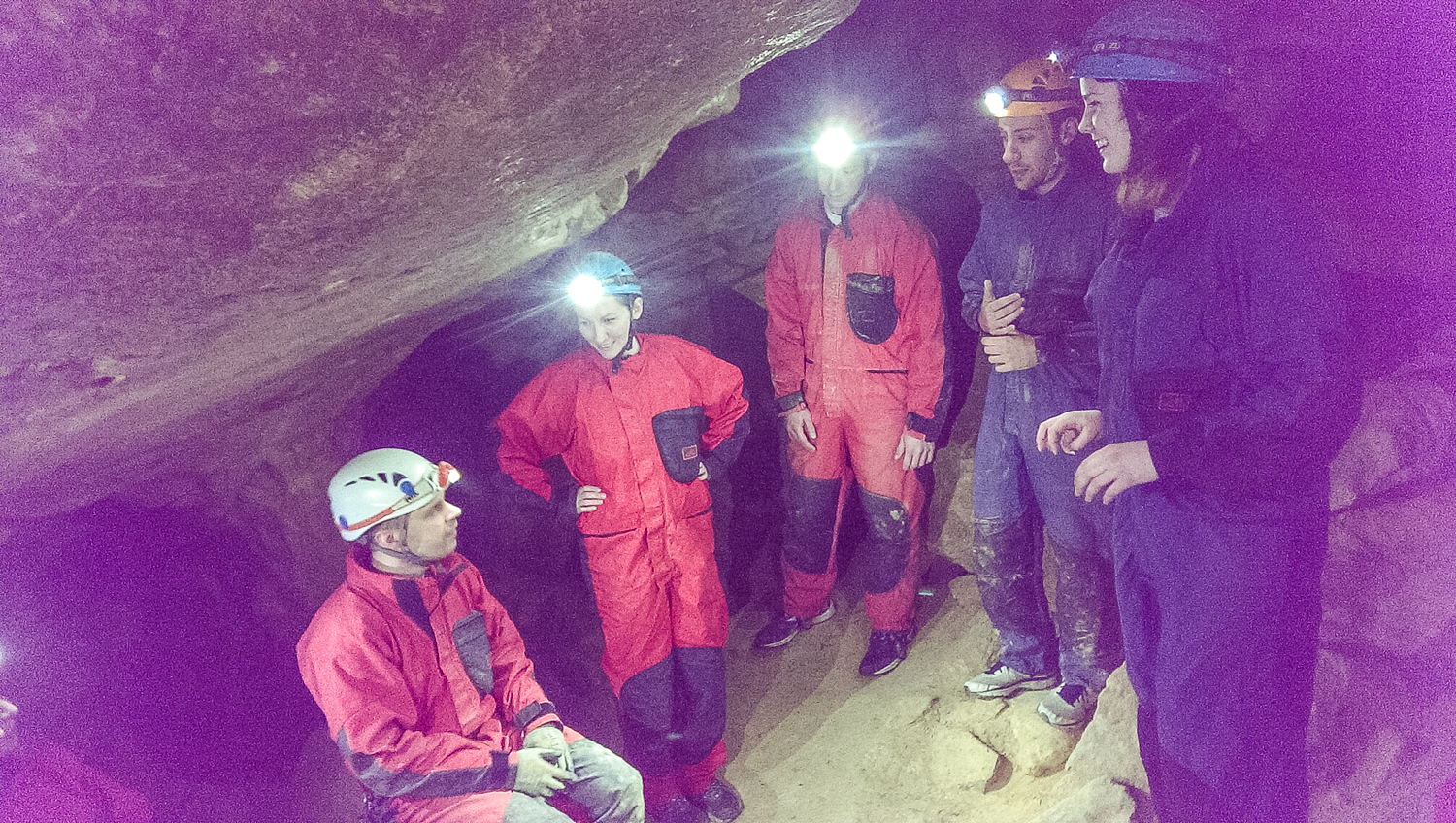 Új látogatóközpont nyílt a Pál-völgyi-barlangban