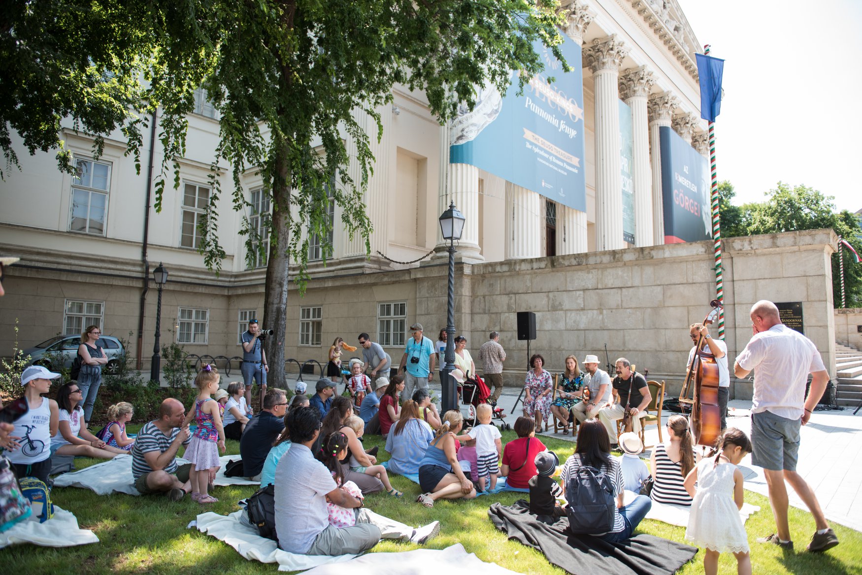 Újra lesznek ingyenes minikoncertek Budapest közterein 