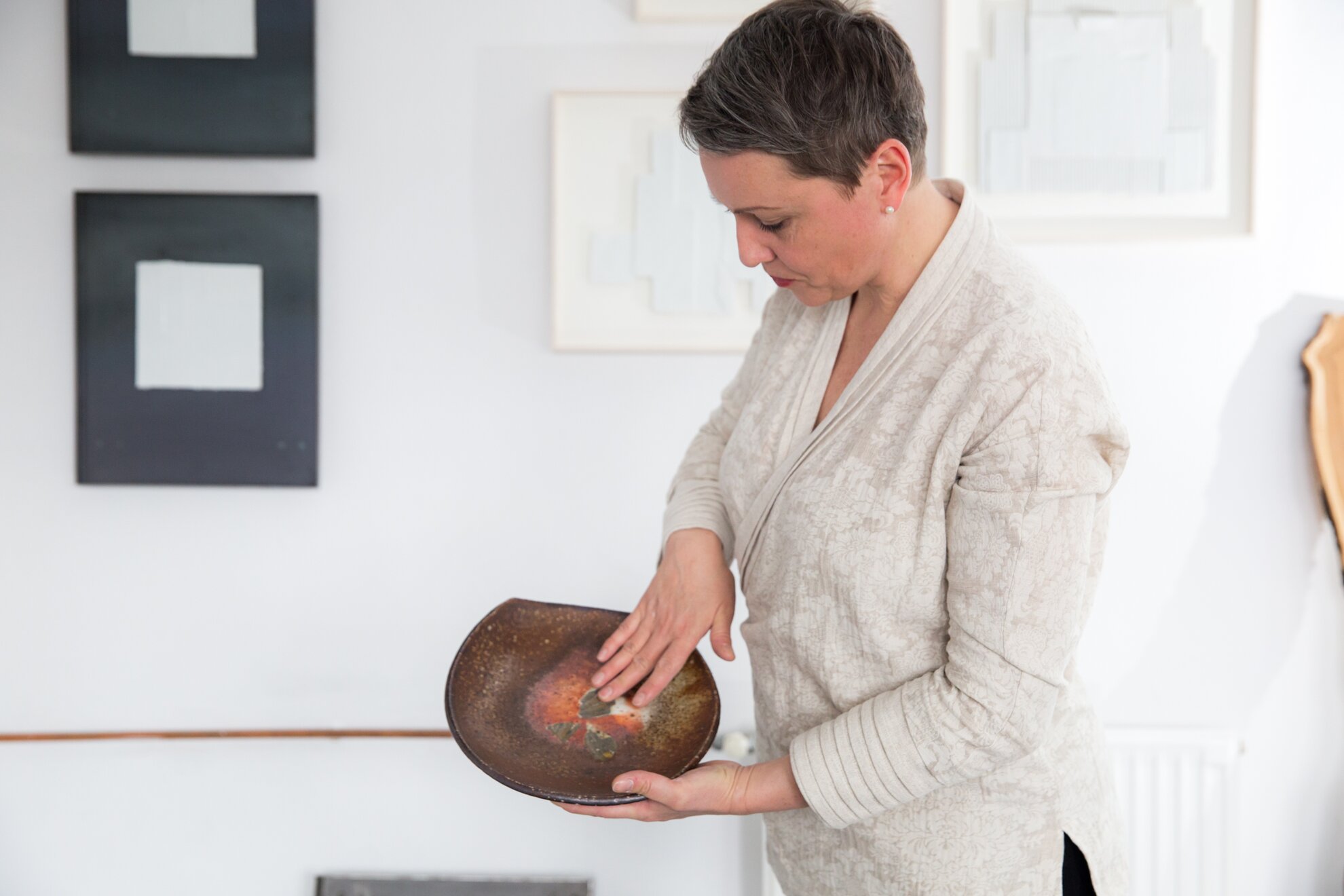„Séfekkel dolgozni kaland!” – interjú Néma Júlia keramikusművésszel