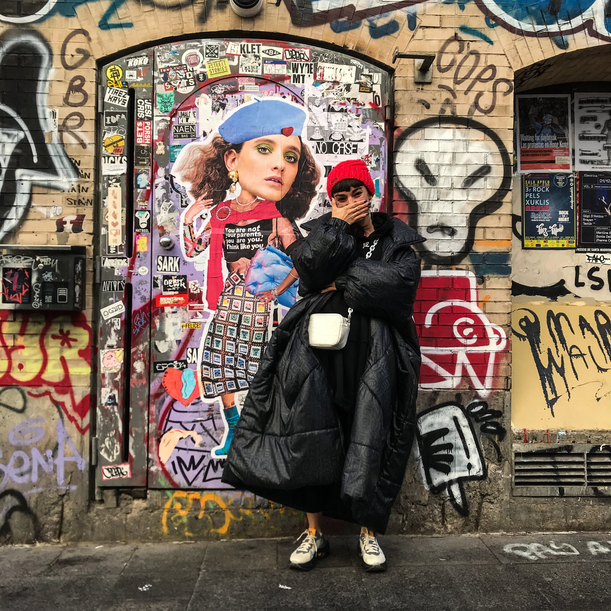 „Nyitott kapcsolatban élek Budapesttel” – Miss KK street artisttal beszélgettünk